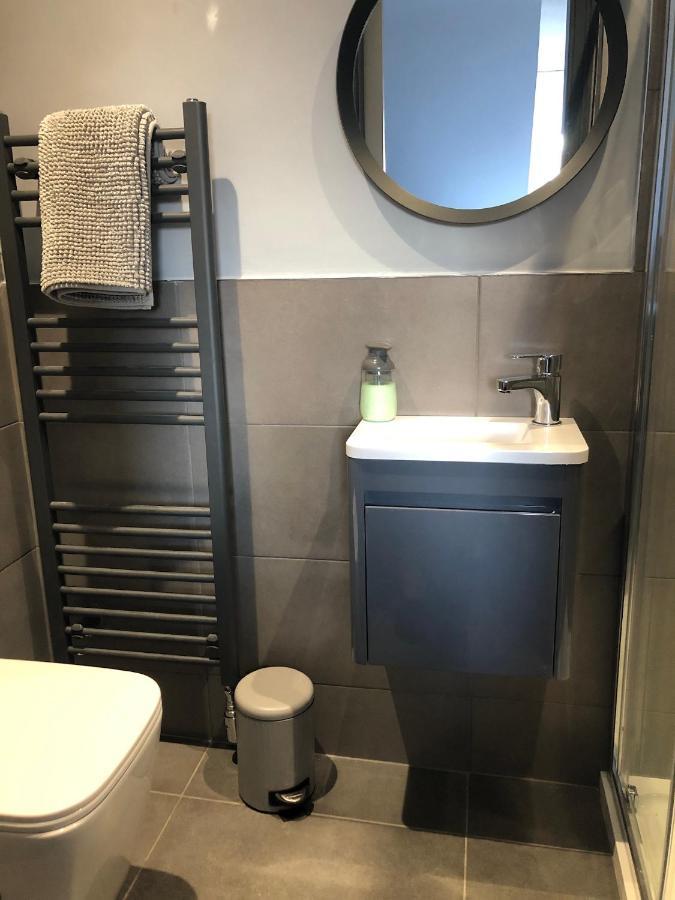Reflections Luxury Modern Accommodation Saint Monance Luaran gambar